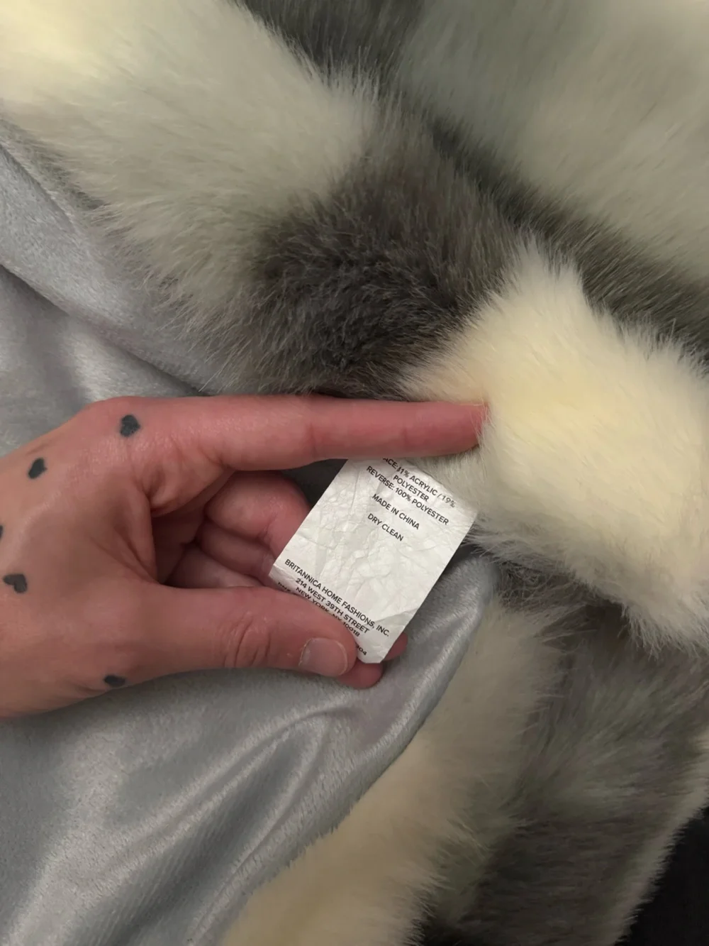NWOT Koolaburra by Ugg Faux Fur Blanket